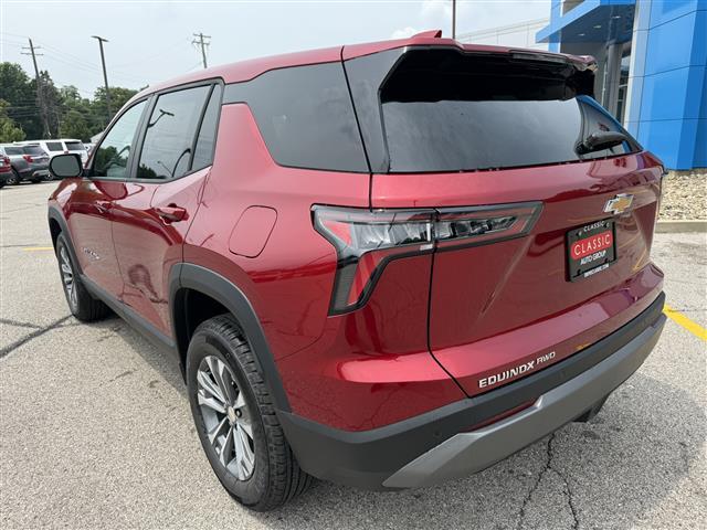 new 2026 Chevrolet Equinox car, priced at $31,659
