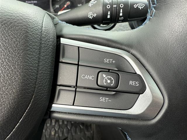 used 2022 Jeep Compass car, priced at $22,835