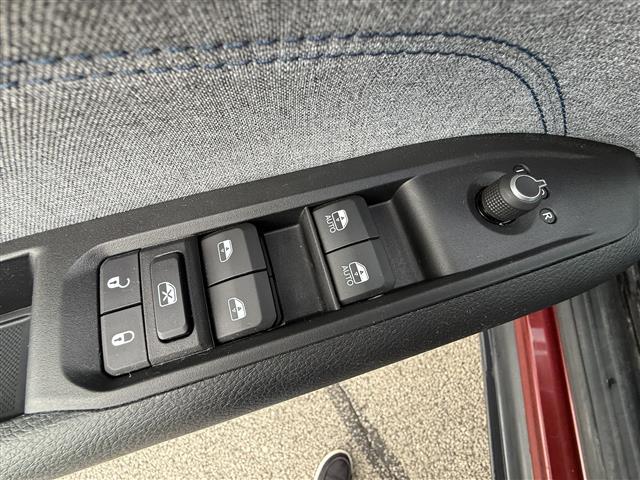 used 2022 Jeep Compass car, priced at $22,835