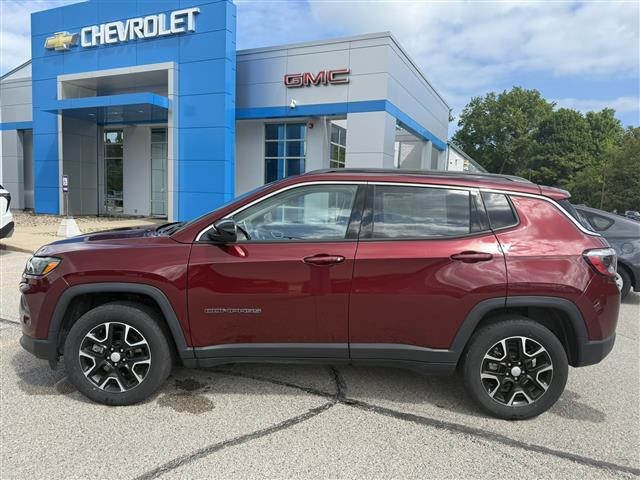 used 2022 Jeep Compass car, priced at $22,835