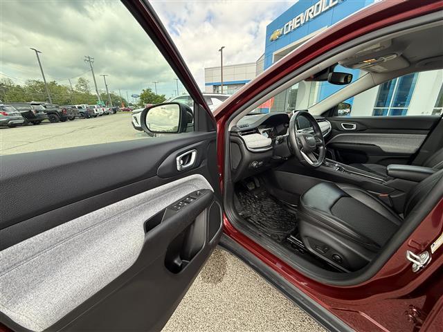 used 2022 Jeep Compass car, priced at $22,835