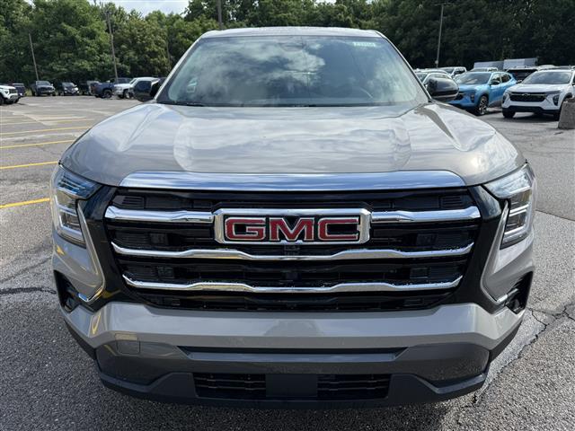 new 2026 GMC Terrain car, priced at $32,366