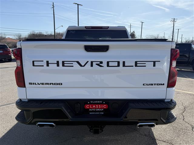 new 2024 Chevrolet Silverado 1500 car, priced at $47,543