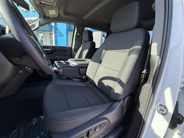 new 2024 Chevrolet Silverado 1500 car, priced at $47,543