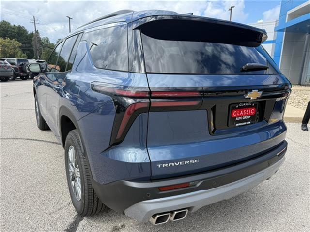 new 2026 Chevrolet Traverse car, priced at $41,093