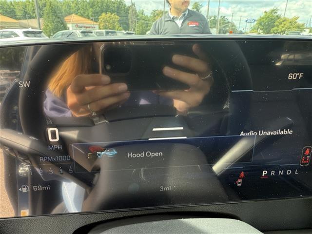 new 2026 Chevrolet Traverse car, priced at $41,093