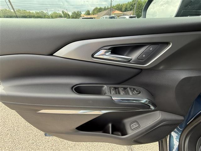 new 2026 Chevrolet Traverse car, priced at $41,093