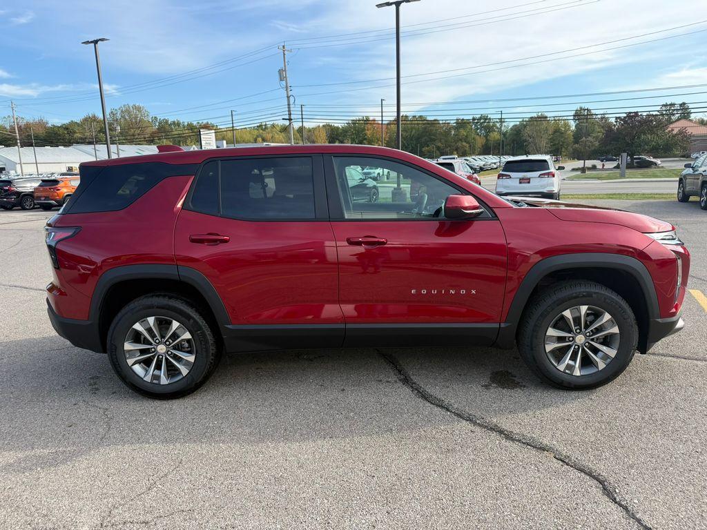 new 2026 Chevrolet Equinox car, priced at $33,315