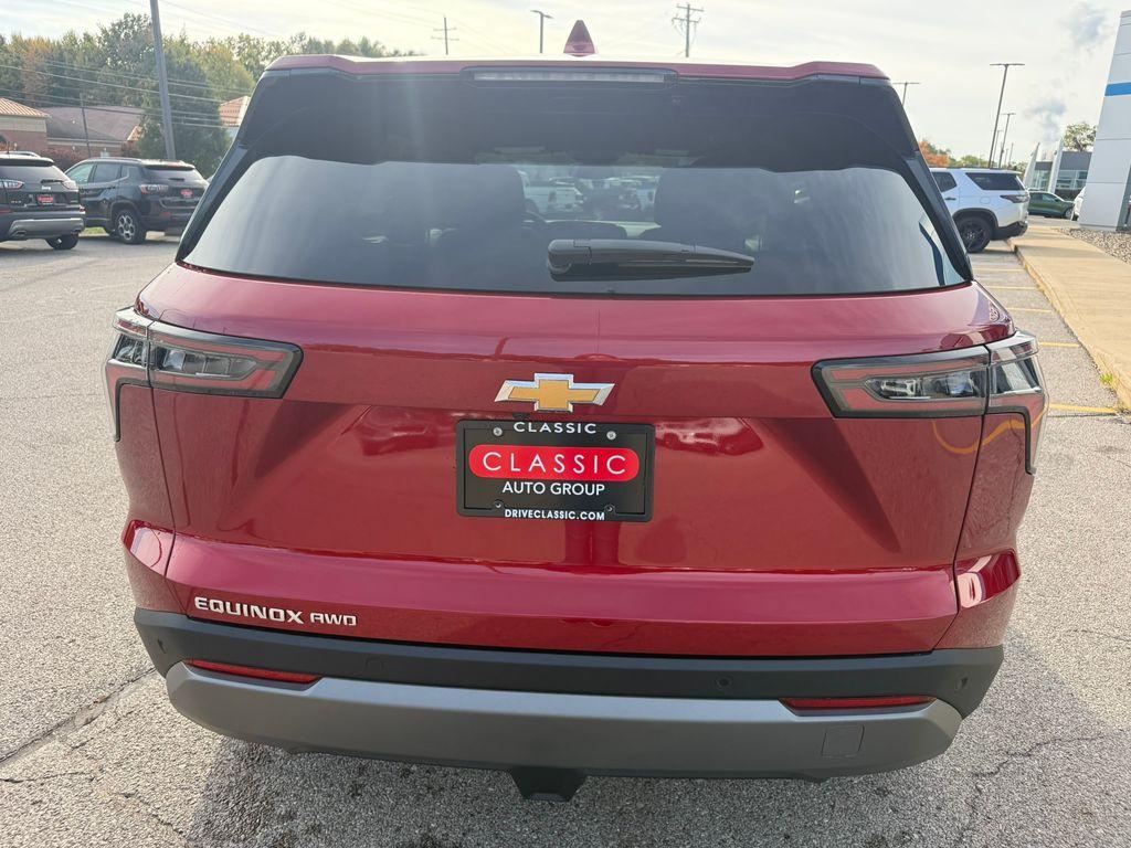 new 2026 Chevrolet Equinox car, priced at $33,315