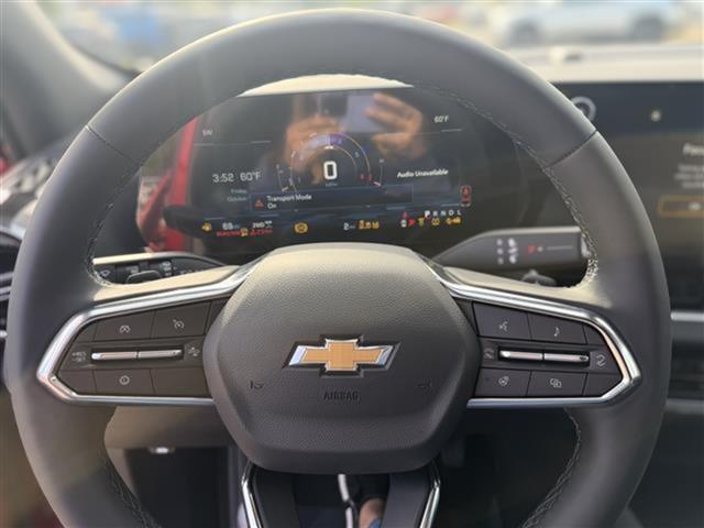 new 2026 Chevrolet Equinox car, priced at $32,459