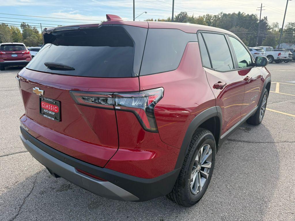 new 2026 Chevrolet Equinox car, priced at $33,315