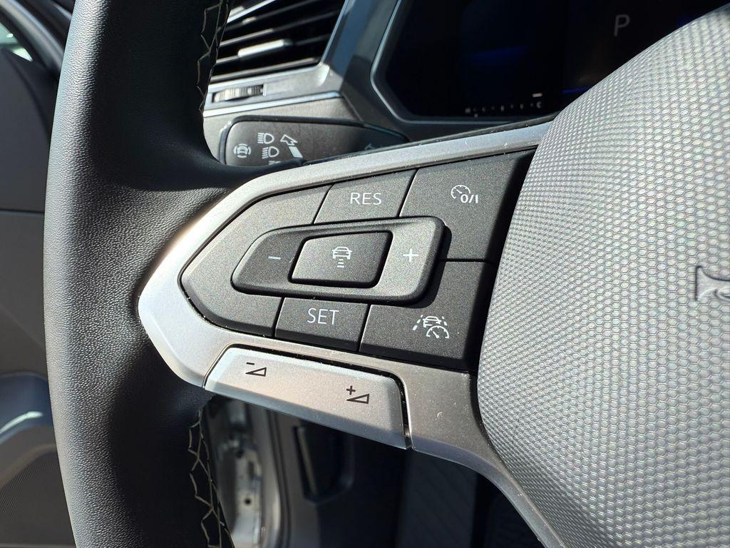used 2023 Volkswagen Tiguan car