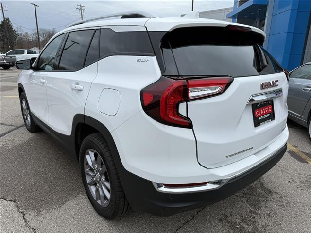 used 2023 GMC Terrain car, priced at $24,724