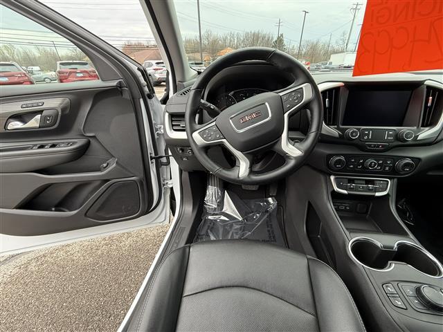 used 2023 GMC Terrain car, priced at $24,724