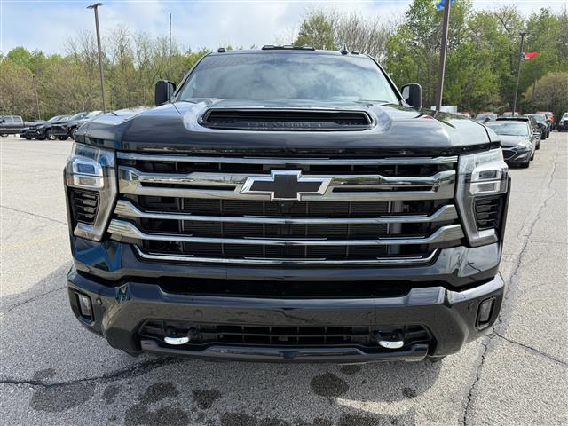 used 2024 Chevrolet Silverado 2500 car, priced at $71,400