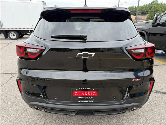 new 2025 Chevrolet TrailBlazer car, priced at $32,374