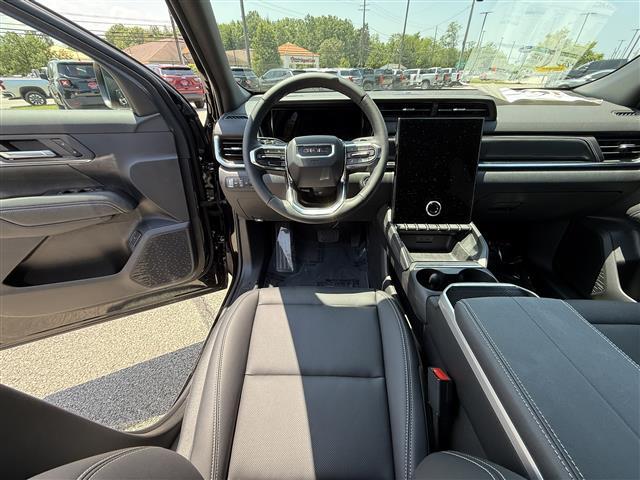 new 2025 GMC Terrain car, priced at $34,641