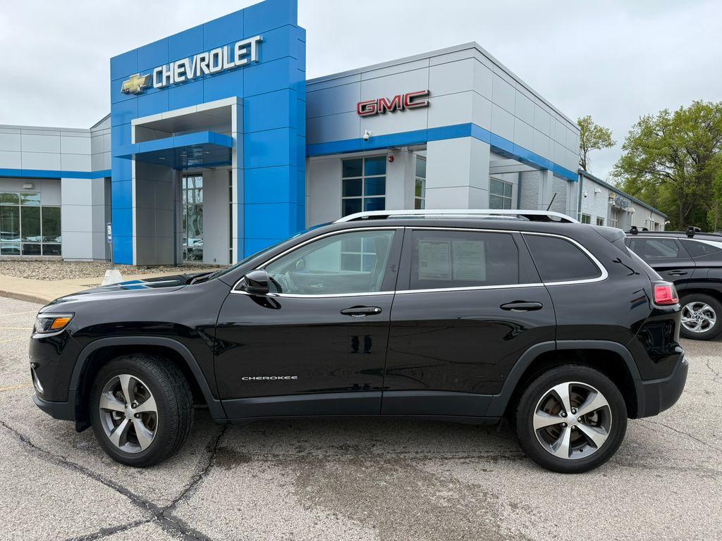 used 2021 Jeep Cherokee car, priced at $22,888