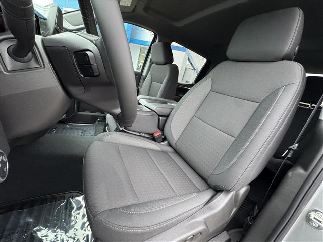 new 2025 Chevrolet Silverado 1500 car, priced at $46,715