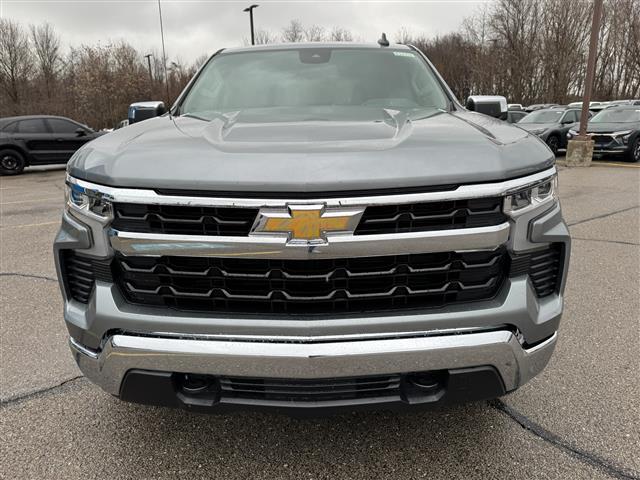 new 2025 Chevrolet Silverado 1500 car, priced at $46,715