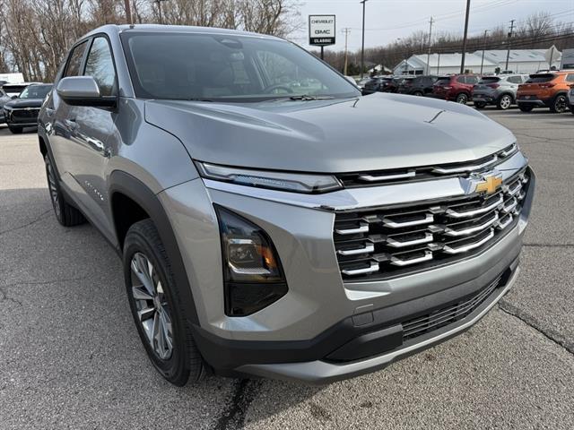 new 2026 Chevrolet Equinox car, priced at $30,052