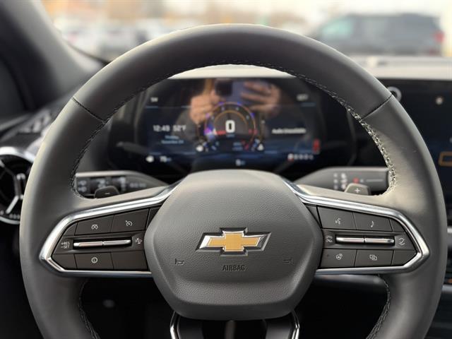 new 2026 Chevrolet Equinox car, priced at $30,052