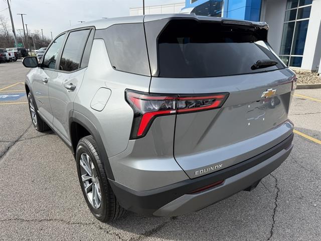 new 2026 Chevrolet Equinox car, priced at $30,052