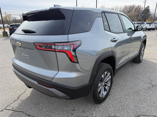 new 2026 Chevrolet Equinox car, priced at $30,052