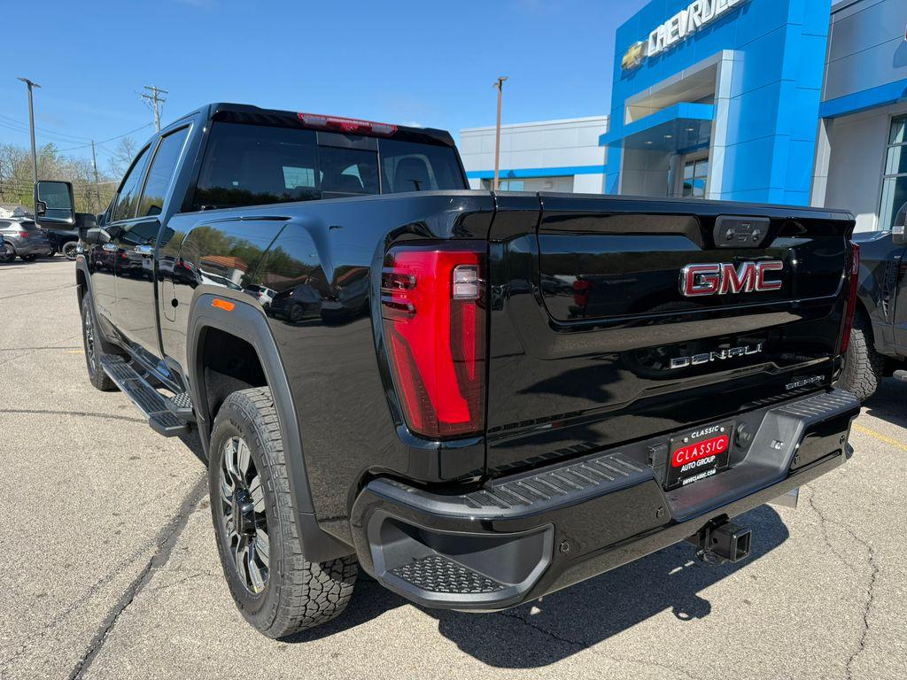 new 2025 GMC Sierra 3500 car, priced at $81,571