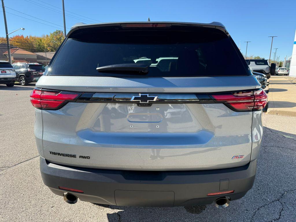 used 2023 Chevrolet Traverse car, priced at $37,877
