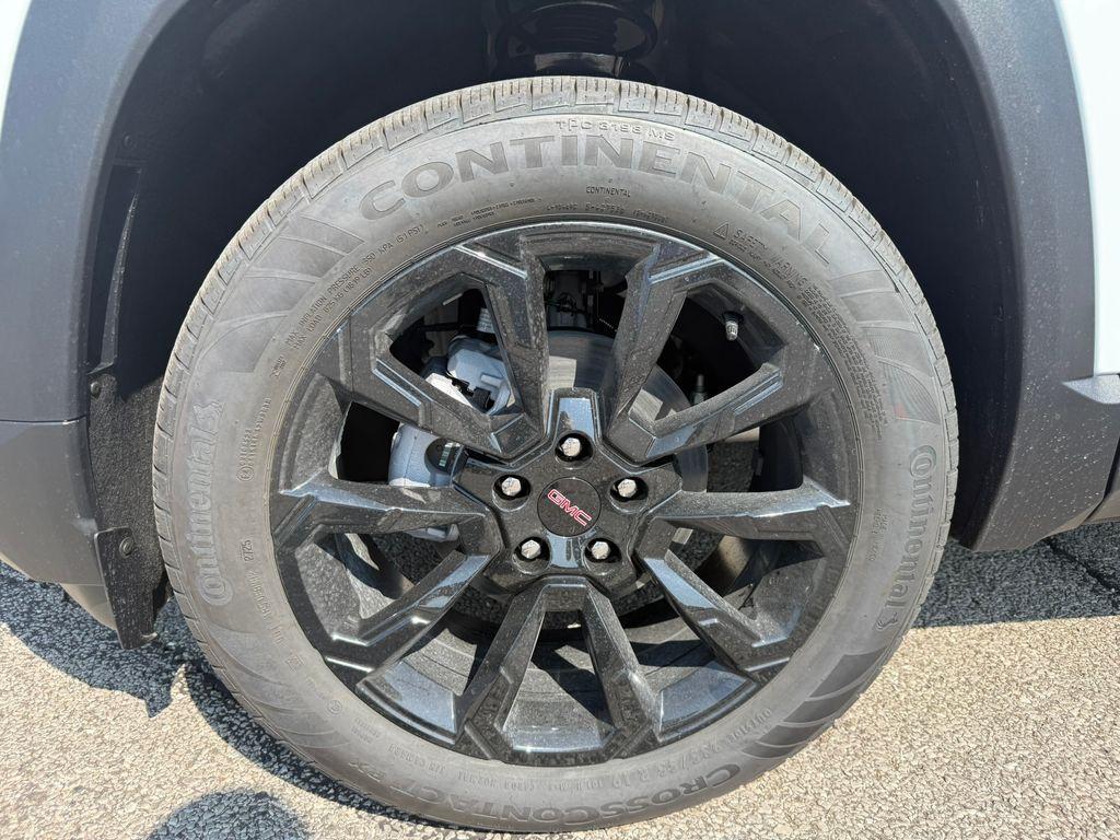 new 2026 GMC Terrain car, priced at $33,929