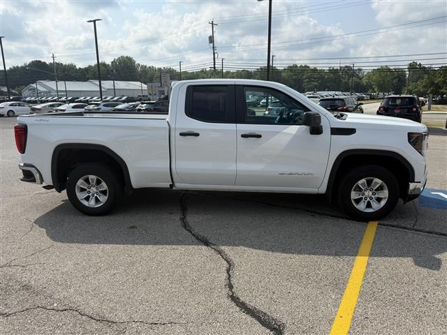 used 2023 GMC Sierra 1500 car, priced at $27,993