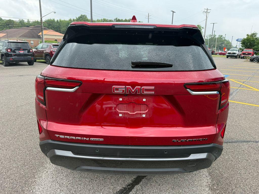 new 2025 GMC Terrain car, priced at $31,597