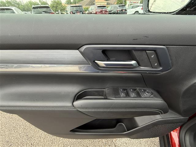 new 2025 GMC Terrain car, priced at $31,597