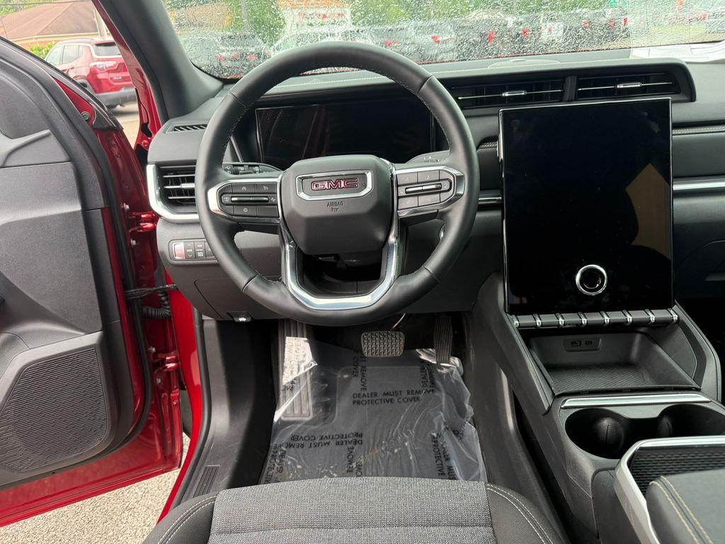 new 2025 GMC Terrain car, priced at $31,597