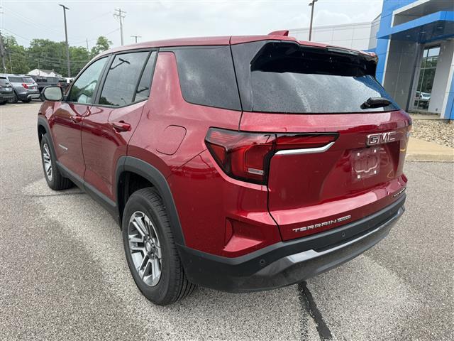new 2025 GMC Terrain car, priced at $31,597