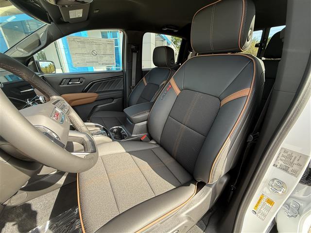 new 2025 GMC Canyon car, priced at $45,760