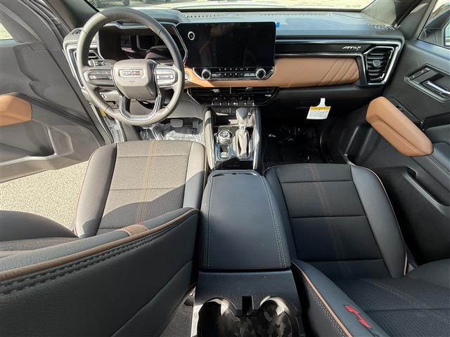 new 2025 GMC Canyon car, priced at $45,760