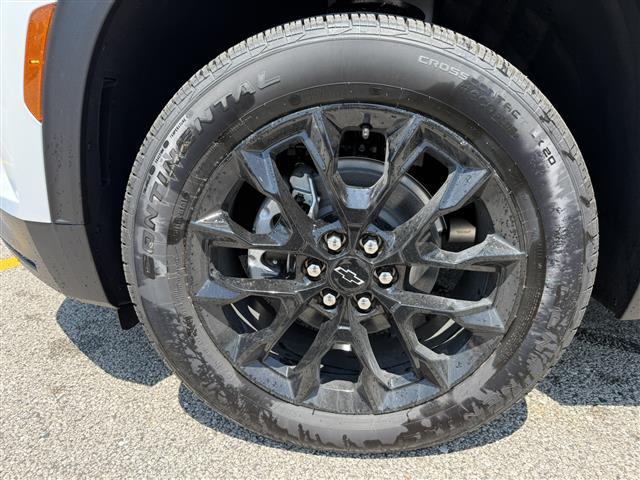 new 2025 Chevrolet Traverse car, priced at $44,560