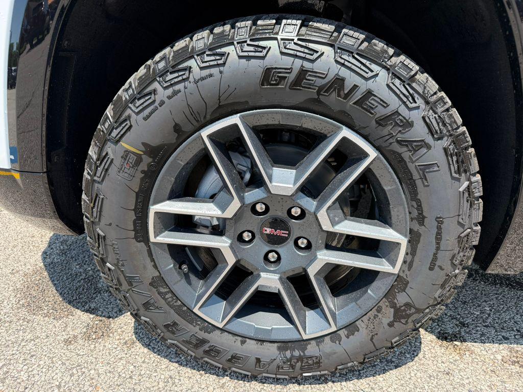new 2026 GMC Terrain car, priced at $39,901