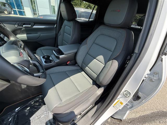 new 2026 GMC Terrain car, priced at $39,901