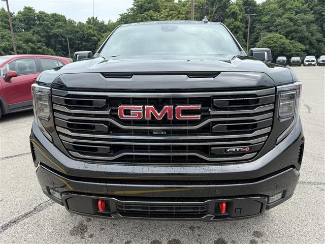 new 2025 GMC Sierra 1500 car, priced at $67,334