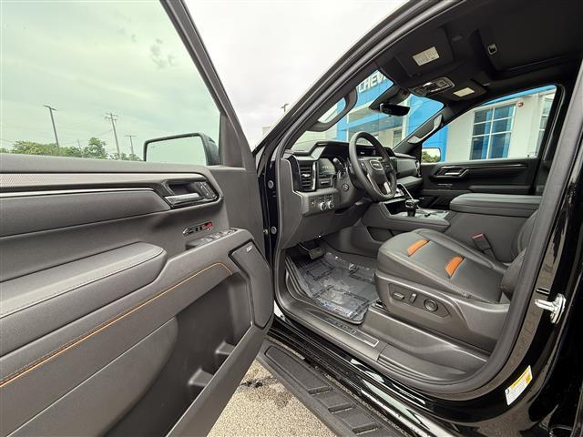 new 2025 GMC Sierra 1500 car, priced at $67,334