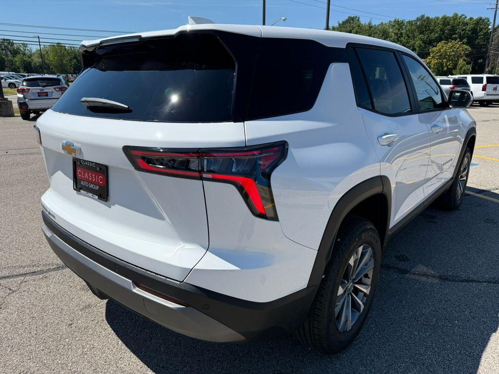 new 2026 Chevrolet Equinox car, priced at $31,199