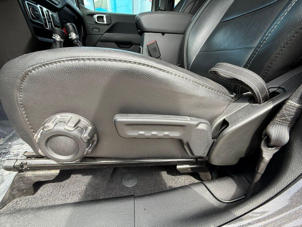 used 2020 Jeep Wrangler Unlimited car, priced at $28,939