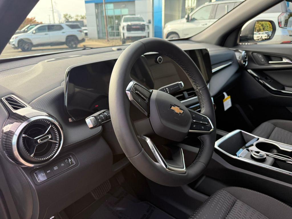 new 2026 Chevrolet Equinox car, priced at $32,820