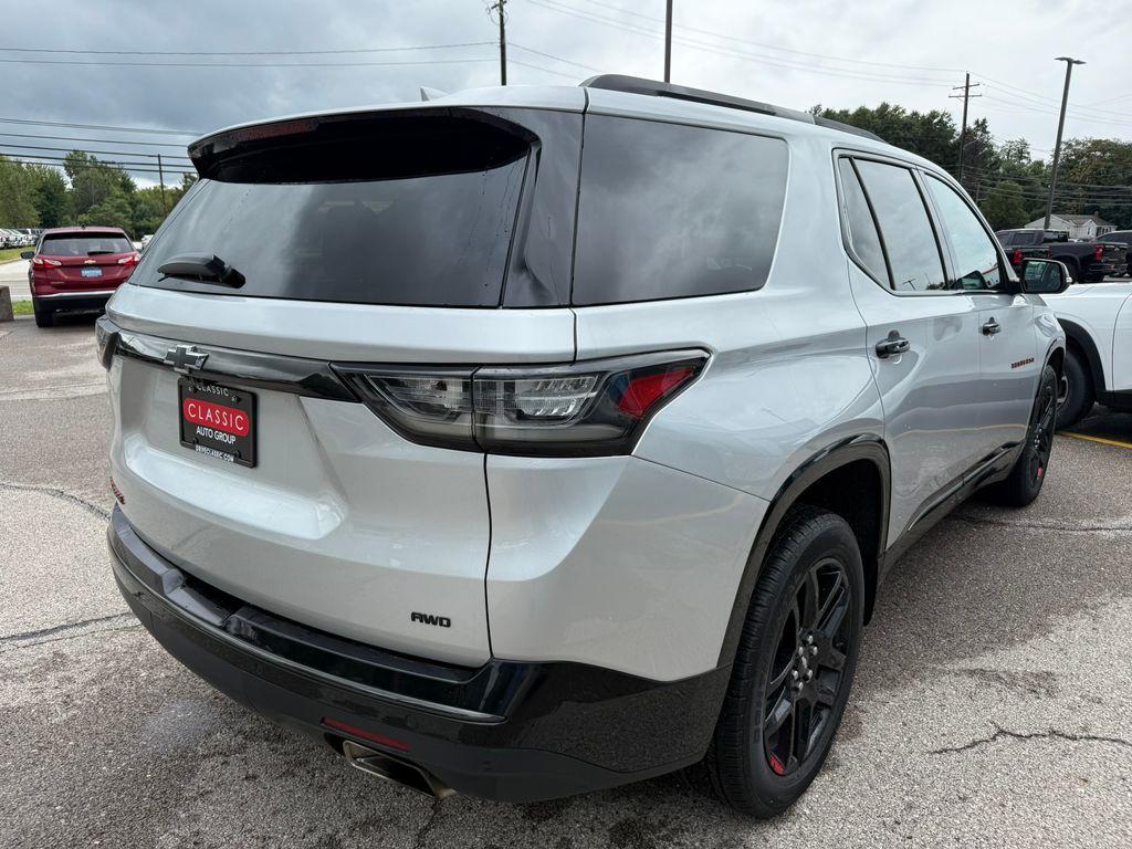 used 2021 Chevrolet Traverse car, priced at $27,795