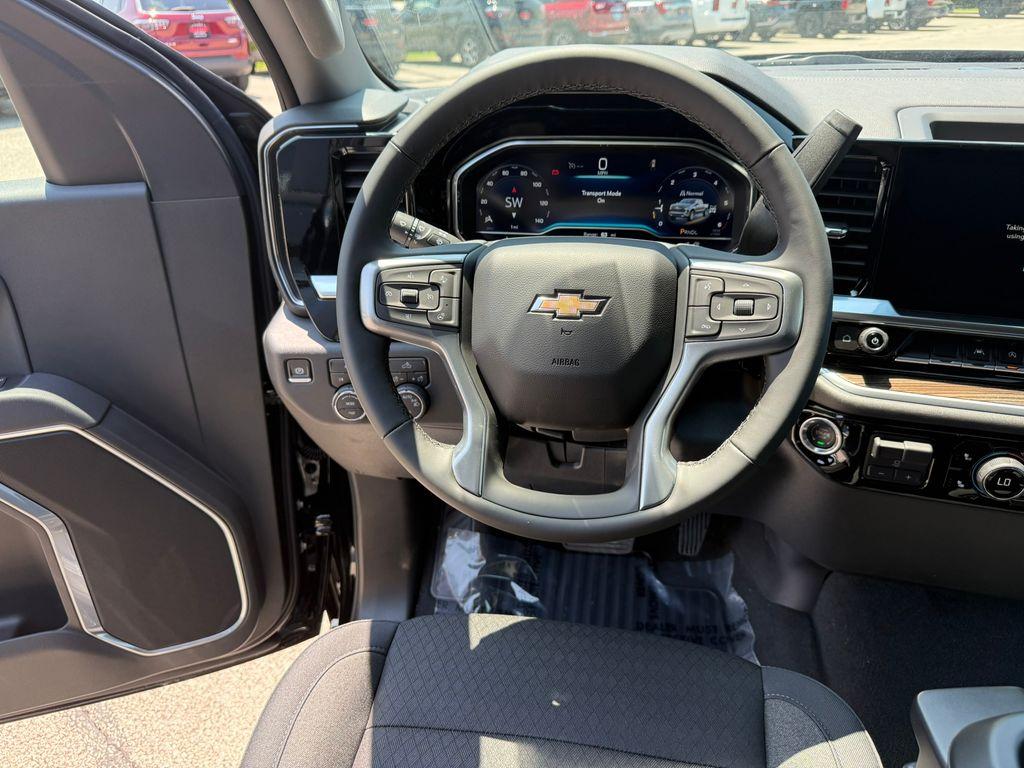 new 2025 Chevrolet Silverado 1500 car, priced at $48,415