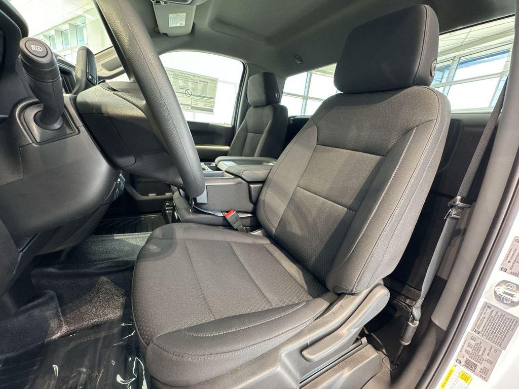 new 2025 Chevrolet Silverado 2500 car, priced at $48,871