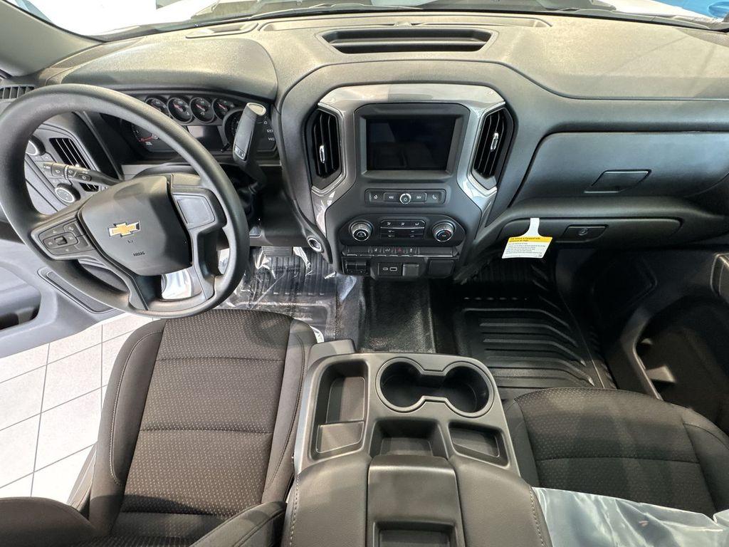 new 2025 Chevrolet Silverado 2500 car, priced at $48,871